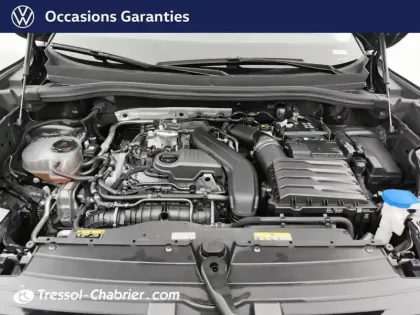 Photo 6 Volkswagen Tiguan  1.5 eTSI 131ch DSG7 VW Edition