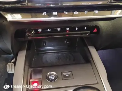 Photo 12 Citroën C5 aircross  PureTech 130 S&S BVM6 Feel