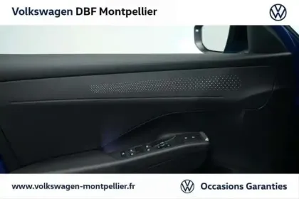 Photo 2 Volkswagen T-roc FL NOUVEAU NF 1.5 ETSI HYBRID 150CH D