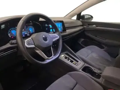 Photo 9 Volkswagen Golf 1.5 eTSI OPF 150 DSG7 Style