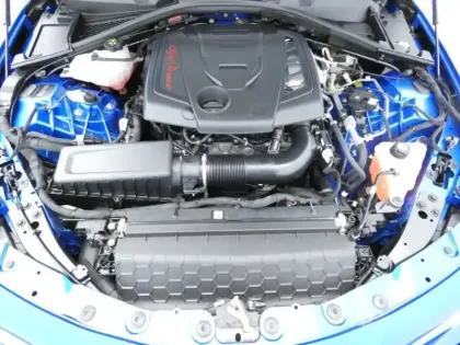 Photo 19 Alfa Romeo Giulia Competizione Q4 2.0 280 ch BVA8