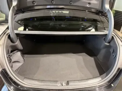 Photo 48 Mercedes Classe C Gén. V (W206) Ph1 AMG Line + 4