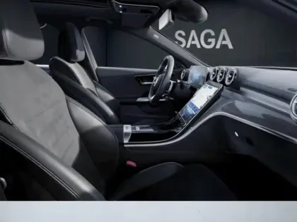 Photo 54 Mercedes Classe C Gén. V (W206) Ph1 AMG Line + 4