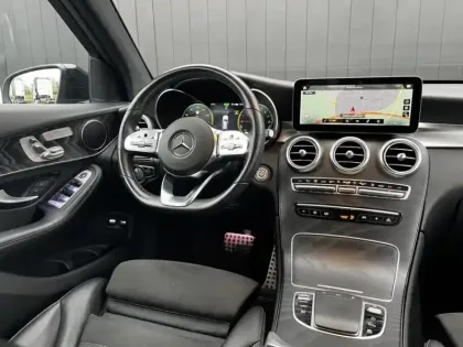 Photo 7 Mercedes Classe GLC SUV 300e 4MATIC AMG Line