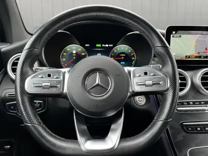 Photo 21 Mercedes Classe GLC SUV 300e 4MATIC AMG Line