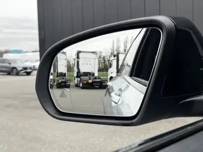 Photo 12 Mercedes Classe GLC SUV 300e 4MATIC AMG Line