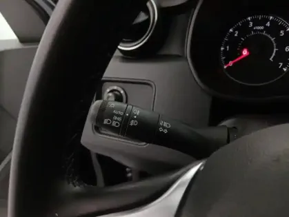 Photo 27 Dacia Duster Blue dCi 115 4x2 Prestige