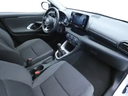 Photo 14 Toyota Yaris 70 VVT-i Dynamic France Business