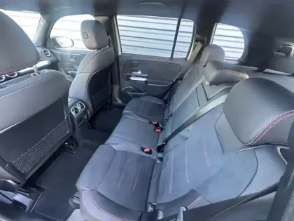 Photo 9 Mercedes GLB 200 d AMG Line Classe / X247