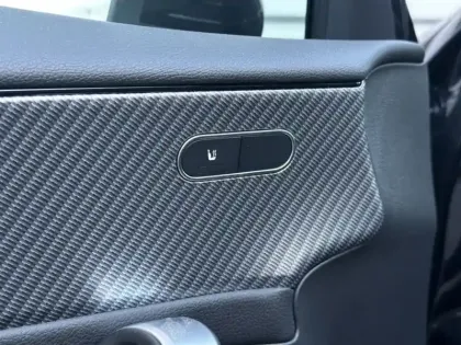 Photo 11 Mercedes Classe A 180 Berline Progressive Line