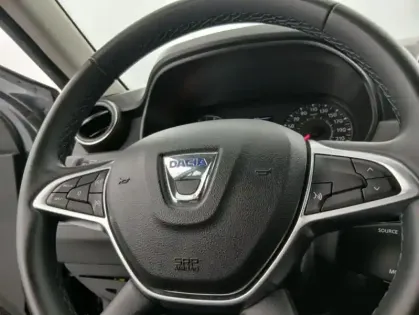 Photo 15 Dacia Duster Blue dCi 115 4x2 Confort