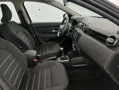 Photo 6 Dacia Duster Blue dCi 115 4x2 Confort