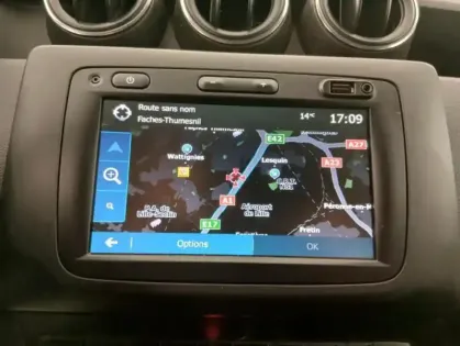 Photo 20 Dacia Duster ECO-G 100 4x2 Prestige