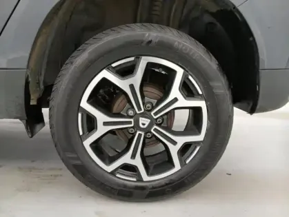 Photo 16 Dacia Duster ECO-G 100 4x2 Prestige