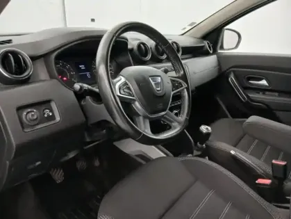 Photo 26 Dacia Duster ECO-G 100 4x2 Prestige