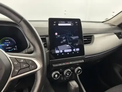 Photo 16 Renault Arkana E-Tech 145 21B Intens 5p