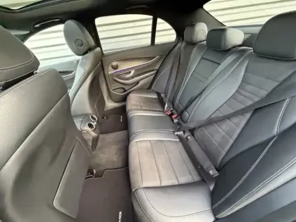 Photo 17 Mercedes Classe E Berline 300 de AMG Line