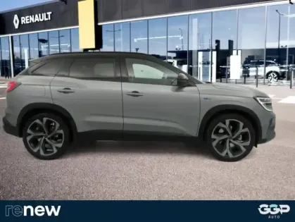 Photo 2 Renault Austral E-Tech hybrid 200 Iconic esprit Alpine