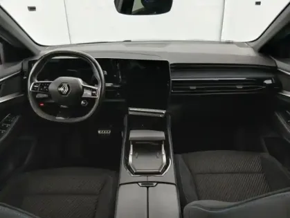 Photo 12 Renault Austral E-Tech hybrid 200 Iconic esprit Alpine