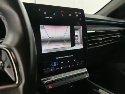 Photo 24 Renault Austral E-Tech hybrid 200 Iconic esprit Alpine