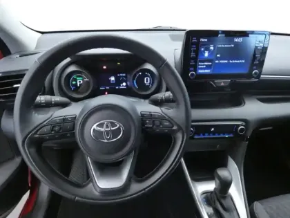 Photo 15 Toyota Yaris Hybride 116h Design