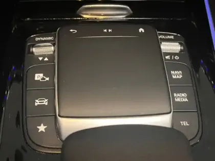 Photo 11 Mercedes GLA 250 e AMG Line