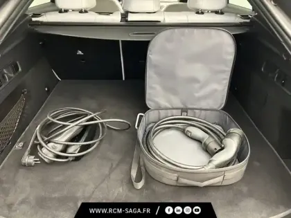 Photo 23 Mercedes Classe GLC 300 e Hybrid EQ 4MATIC AMG Line