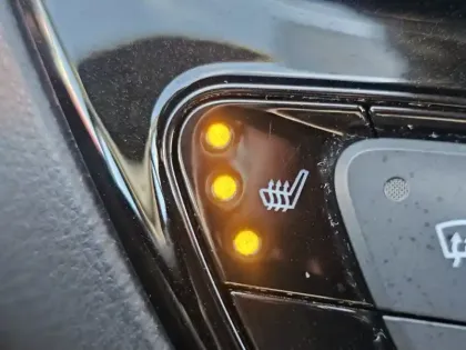 Photo 21 Toyota C-HR 1.8 HYBRIDE 122h DESIGN