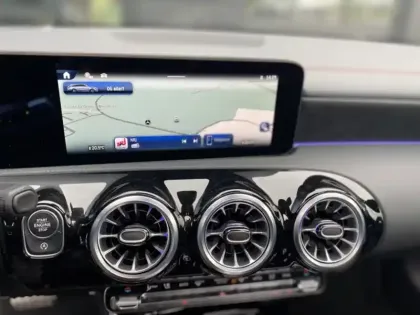 Photo 16 Mercedes CLA 200 d 150ch AMG Line 8G-DCT sse SB