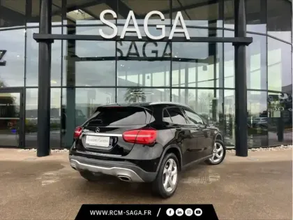 Photo 1 Mercedes GLA 180 Sensation