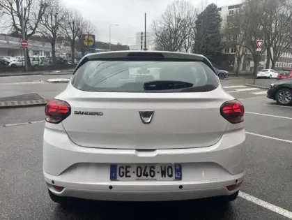 Photo 3 Dacia Sandero 90CH CONFORT