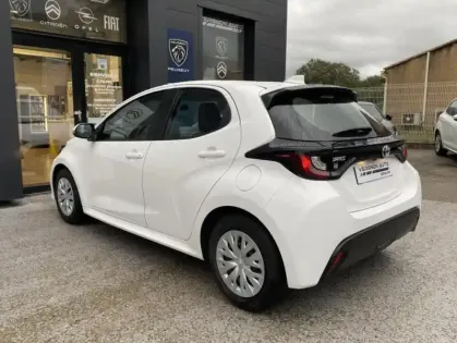 Photo 22 Toyota Yaris Hybride IV 116h Dynamic