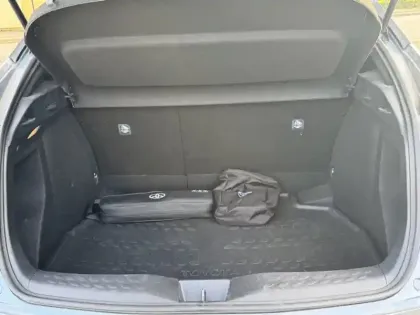 Photo 9 Toyota C-HR 1.8 Hybride 122 Edition MY22 ch