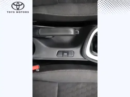 Photo 16 Toyota Yaris 70 VVT-i Dynamic Business