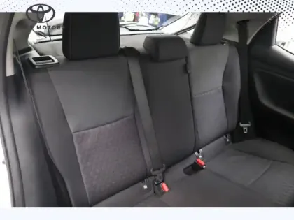 Photo 21 Toyota Yaris 70 VVT-i Dynamic Business