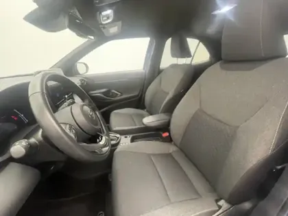 Photo 17 Toyota Yaris 1.5 HYBRID 130H DESIGN