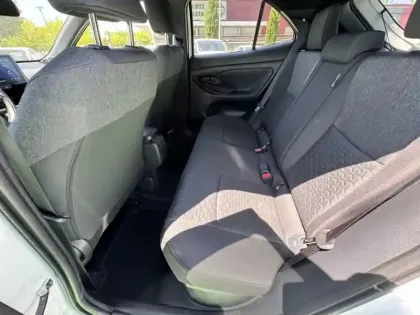 Photo 13 Toyota Yaris Hybride 1.5 HYBRID 116H DESIGN / PACK CARGO