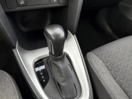 Photo 21 Toyota Yaris Hybride 1.5 HYBRID 116H DESIGN AWD AUTO