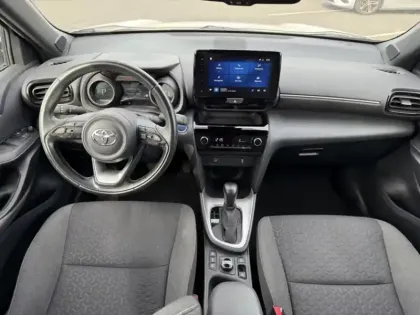 Photo 14 Toyota Yaris Hybride 1.5 HYBRID 116H DESIGN AWD AUTO