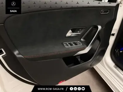 Photo 15 Mercedes Classe A 200 AMG Line