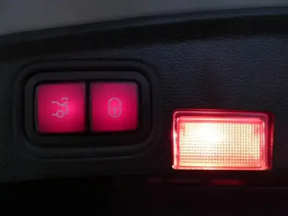 Photo 34 Mercedes Classe C Gén. IV (C205) Ph2 AMG 2