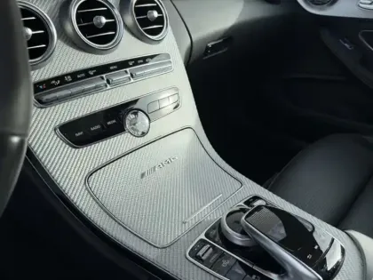 Photo 19 Mercedes Classe C Gén. IV (C205) Ph2 AMG 2