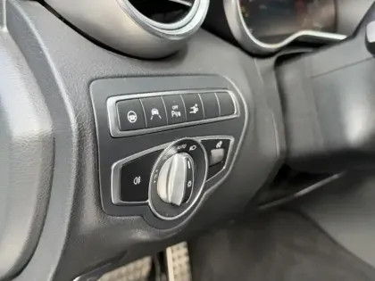 Photo 13 Mercedes Classe C Gén. IV (C205) Ph2 AMG 2