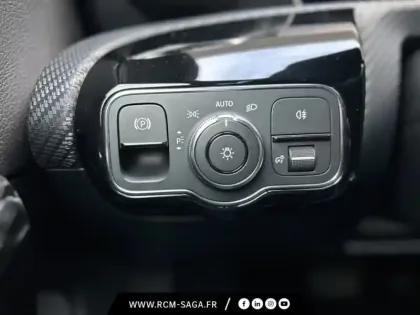 Photo 15 Mercedes Classe A 180 d 116ch Style Line 7G-DCT