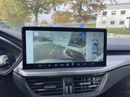 Photo 14 Ford Kuga 2.5 Duratec 180ch Hybrid FlexiFuel Titanium Business Powershift