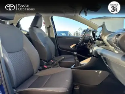 Photo 5 Toyota Yaris  70 VVT-i Dynamic 5p MY22