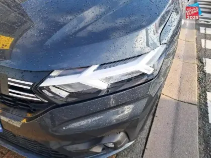 Photo 12 Dacia Sandero  1.0 TCe 90ch Expression Camera