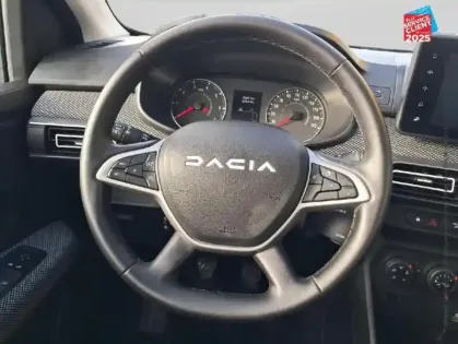 Photo 11 Dacia Sandero  1.0 TCe 90ch Expression Camera