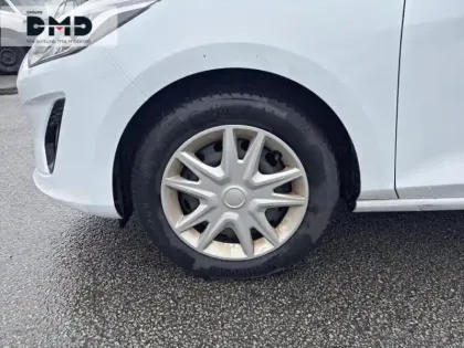 Photo 12 Ford Fiesta  1.1 85ch Trend 5p 5cv Euro6.2