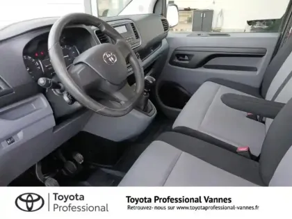 Photo 5 Toyota Proace  Combi Medium 1.5 120 D-4D Dynamic RC18